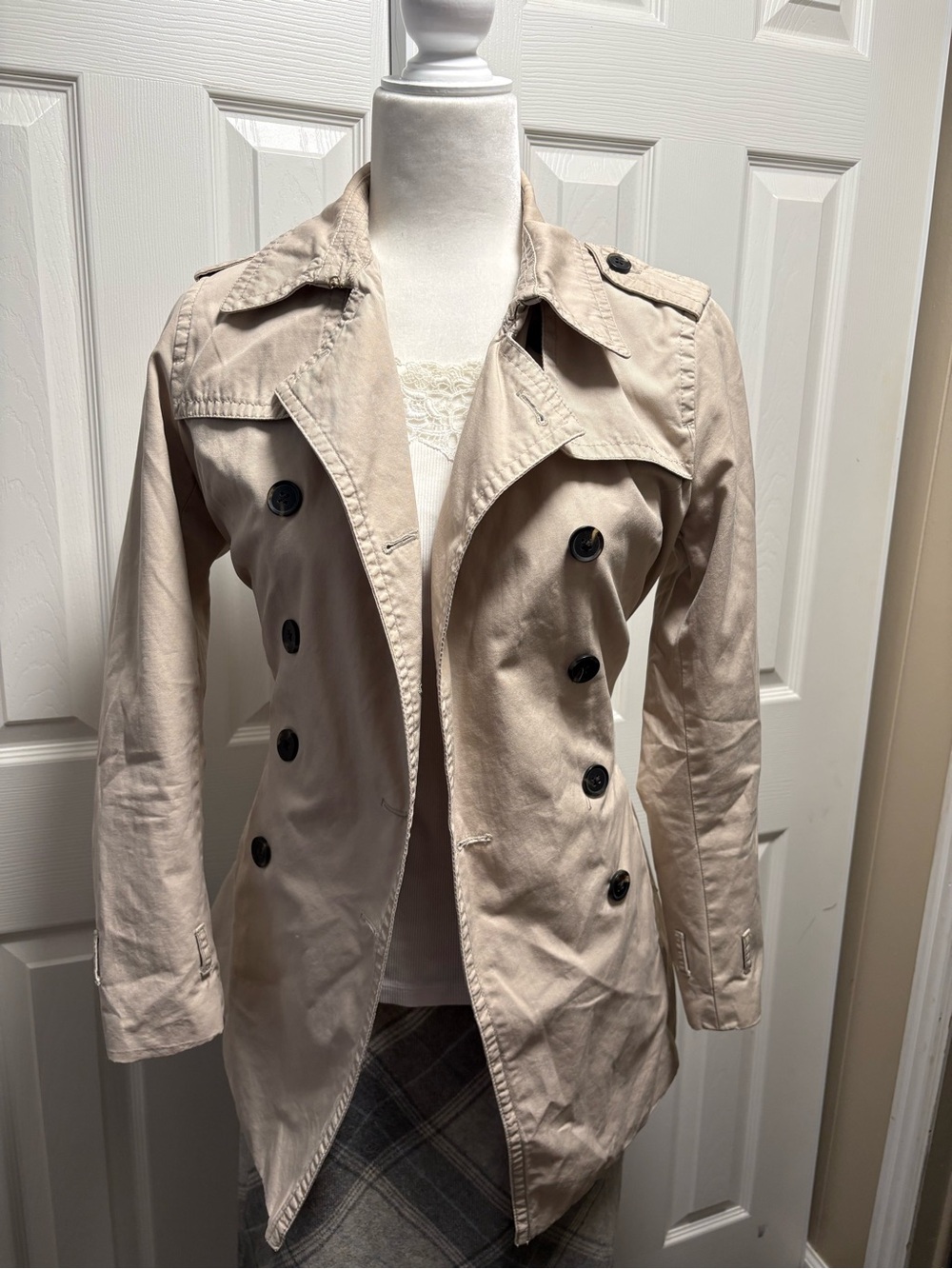 Banana Republic Beige Double-Breasted Trench Coat